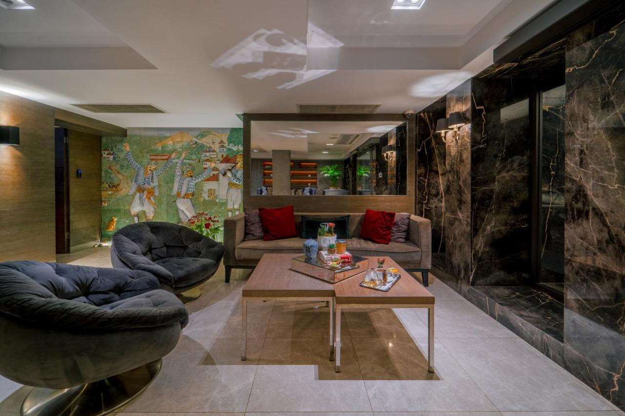 The New Hotel Zeybek Izmir Bagian luar foto